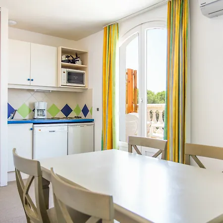 Готель Maeva Valescure