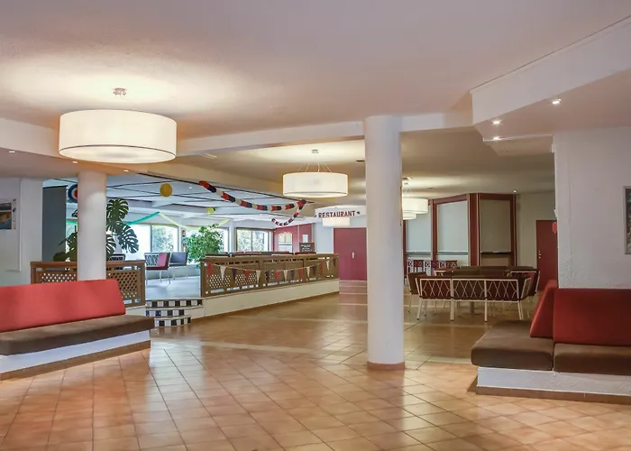 Maeva Valescure Сен-Рафаэль